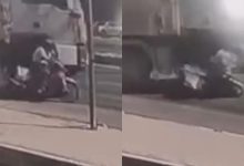 Mersin’de motosikletli kamyonun altında kaldı
