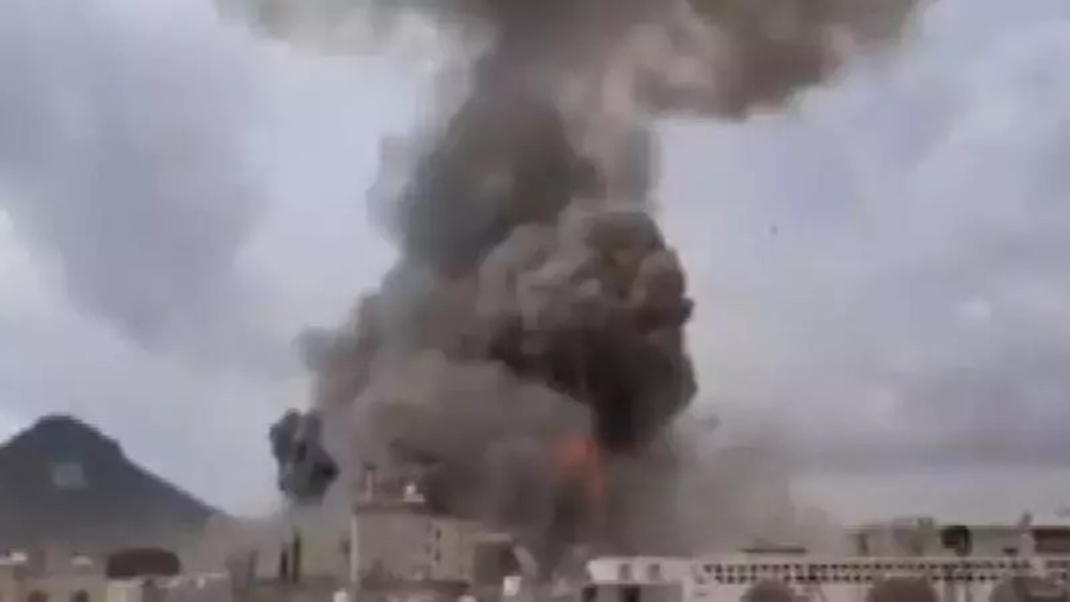 İsrail bir kez daha Yemen’i vurdu