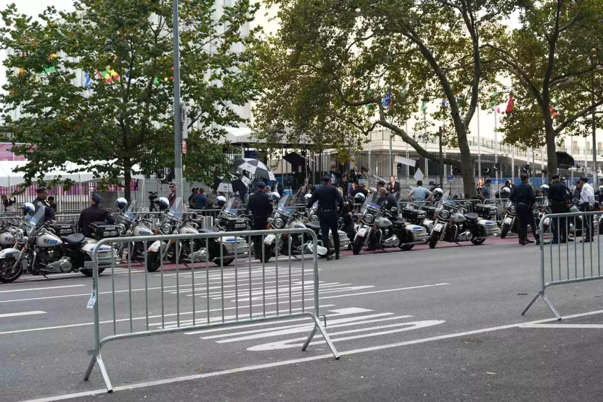 BM 80. Genel Kurulu Başladı: New York’ta Güvenlik Önlemleri Arttırıldı BM 80. Genel Kurulu Başladı: New York’ta Güvenlik Önlemleri Arttırıldı