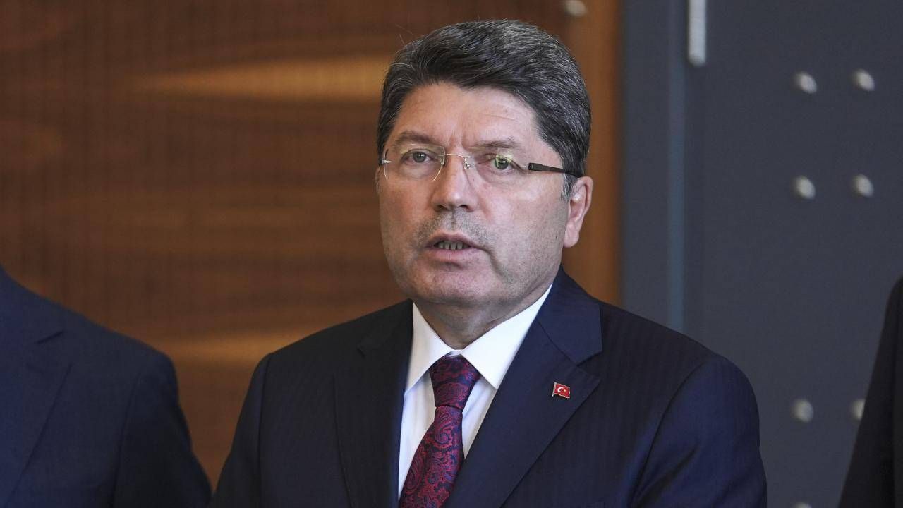 Adalet Bakanı Yılmaz Tunç'tan 'Adli Tıp Kurumu'na ilişkin paylaşım