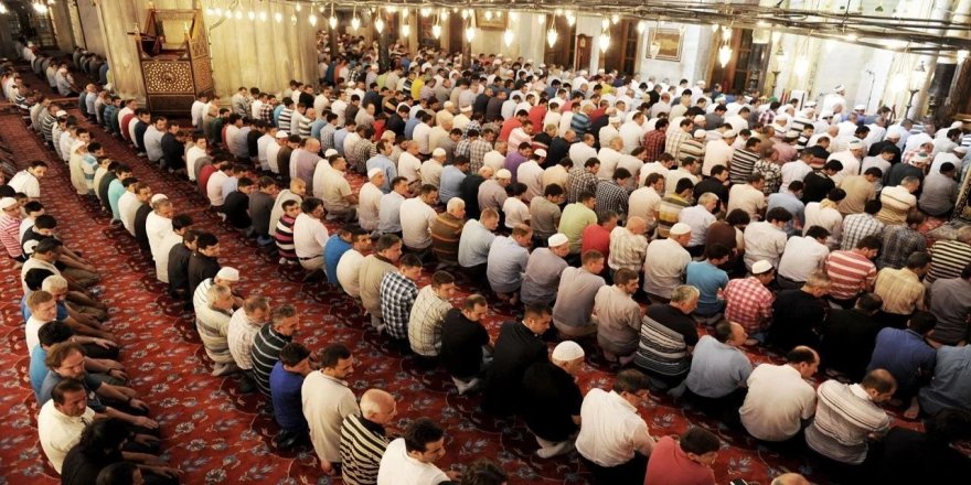 İstanbul İl Milli Eğitim Müdürlüğü’nden Cuma Namazı Talimatı