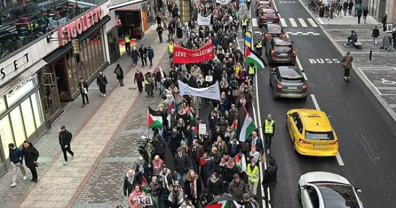 Stockholm’da Binler Filistin İçin Yürüdü Stockholm’da Binler Filistin İçin Yürüdü