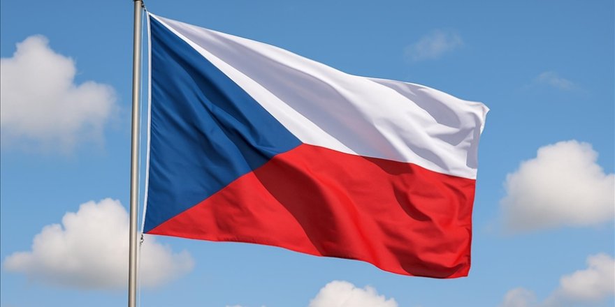 Çekya, Siyonist askeri sınır dışı etti Çekya, Siyonist askeri sınır dışı etti