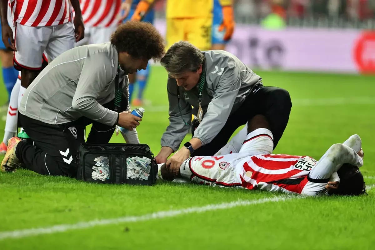 Samsunspor’da Tanguy Coulibaly’nin Sakatlığı Açıklandı Samsunspor’da Tanguy Coulibaly’nin Sakatlığı Açıklandı