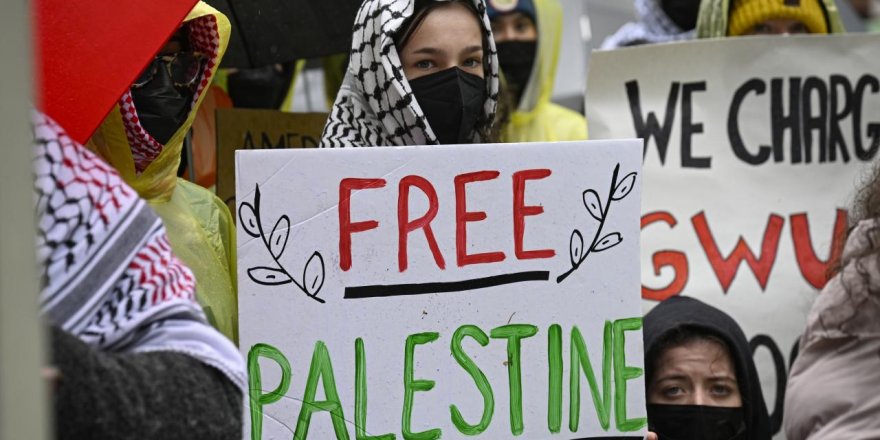 ABD Üniversitelerinde Filistin Yanlısı Soruşturmalar Artıyor ABD Üniversitelerinde Filistin Yanlısı Soruşturmalar Artıyor