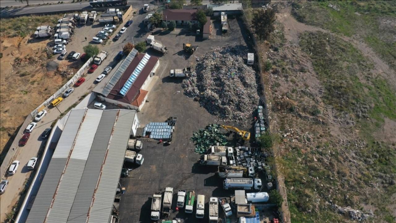 İzmir’de Kentsel Dönüşüm Projesine Tepkiler Artıyor İzmir’de Kentsel Dönüşüm Projesine Tepkiler Artıyor