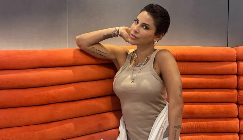 Irmak Ünal, Meme Kanseriyle Mücadele Ediyor Irmak Ünal, Meme Kanseriyle Mücadele Ediyor